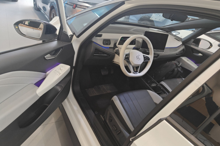 大众ID.3 2025款 聪明款 极智氧气版中控内饰7003