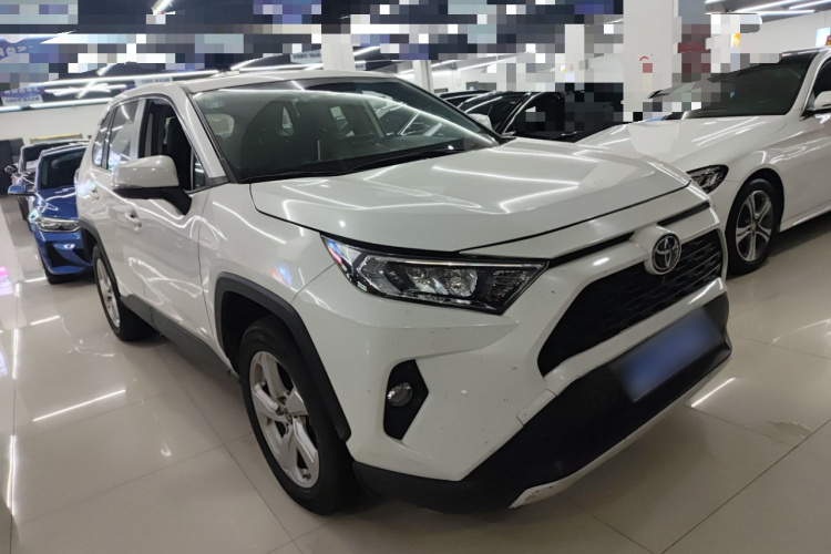 丰田 RAV4荣放 2020款 2.0L CVT两驱风尚版车身外观6002