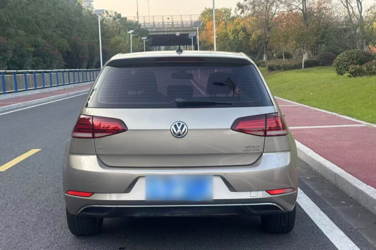 大众 高尔夫 2019款 280TSI DSG舒适型 国V车身外观6006