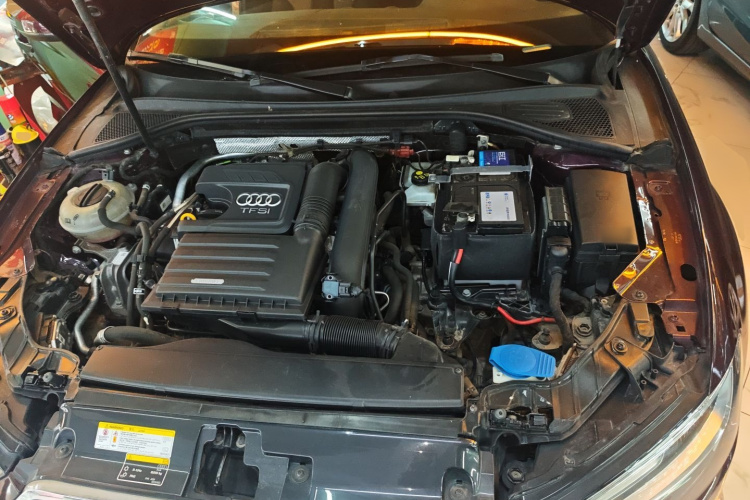 奥迪A3 2018款 30周年年型 Limousine 35 TFSI 运动型局部细节24