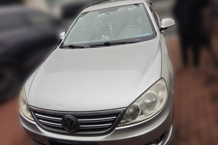 大众 朗逸 2011款 1.6L 自动品雅版车身外观6001