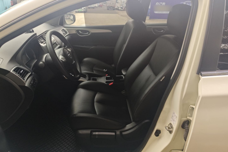 日产 轩逸 2021款 经典 1.6XL CVT豪华版局部细节19