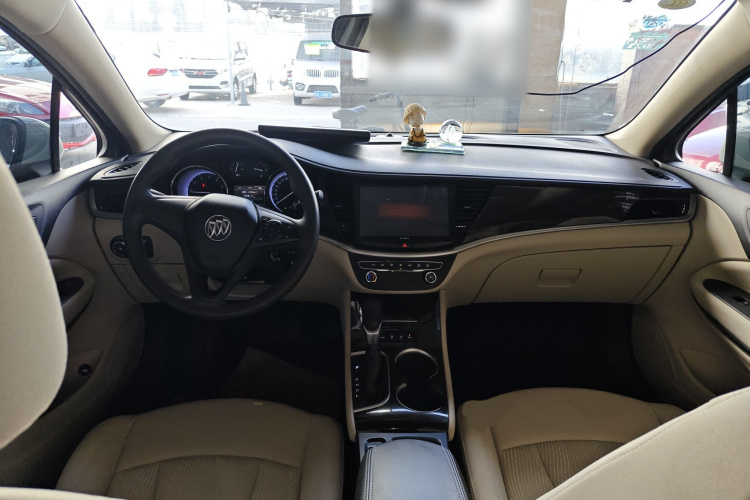 别克 威朗 2019款 三厢 15S 自动进取型中控内饰12