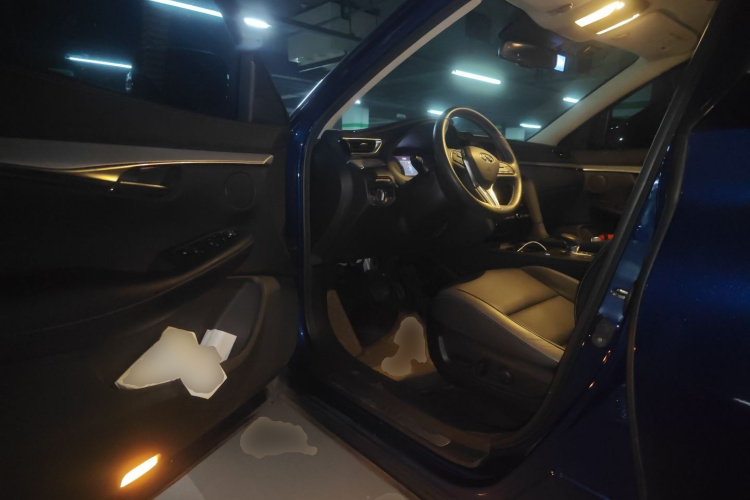 英菲尼迪QX50 2018款 2.0T 四驱菁英版中控内饰20