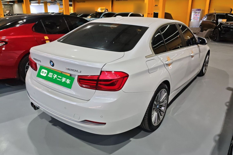宝马3系 2019款 320Li 时尚型车身外观6005