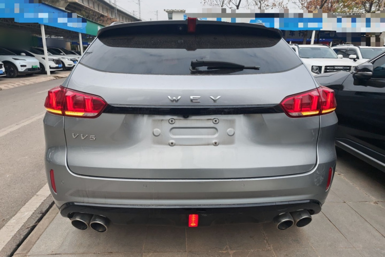 魏牌 VV5 2017款 2.0T 旗舰型车身外观6