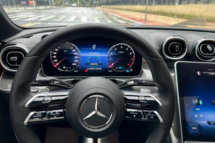 奔驰C级 2022款 改款 C 200 L 运动版中控内饰7003