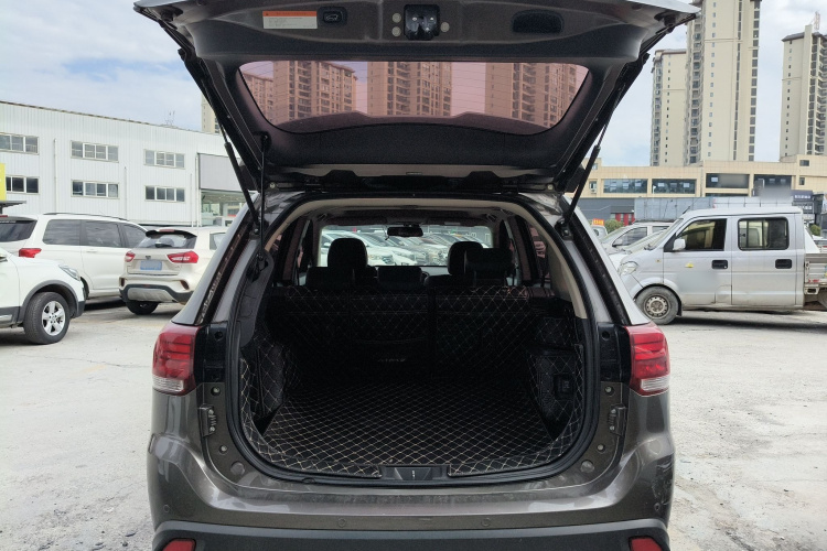 三菱 欧蓝德 2019款 2.4L 四驱致享版 5座 国V局部细节23