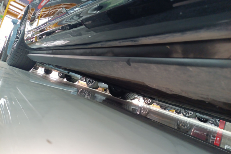 鸿蒙智行 问界M9 2024款 增程 Ultra版 52kWh 5座版局部细节9001