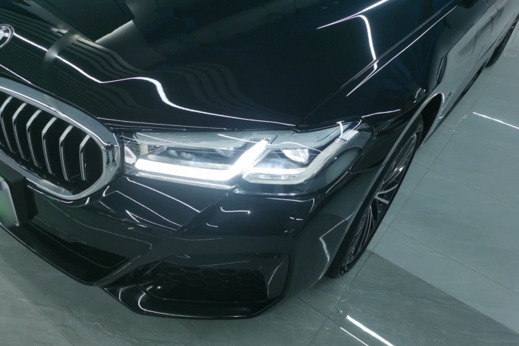 宝马5系 2023款 改款 530Li 领先型 M运动套装局部细节36