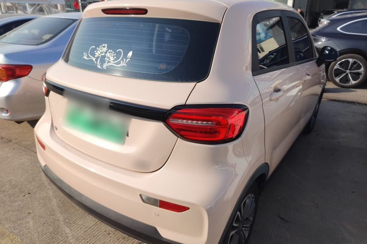 零跑汽车 零跑T03 2021款 400轻享版 三元锂车身外观7