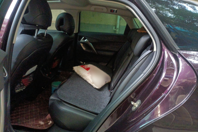 DS 5 2013款 1.6T 豪华版THP200中控内饰7004