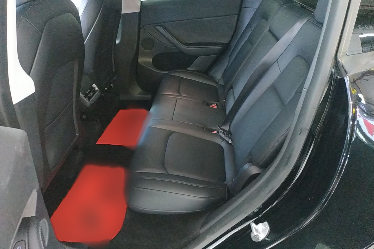 特斯拉 Model Y 2021款 标准续航后驱版中控内饰7002