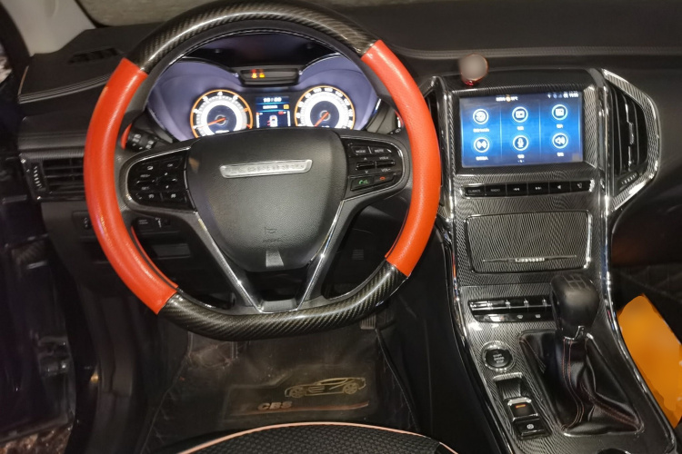 猎豹汽车 猎豹CS9 2017款 1.5L 手动风尚型中控内饰13