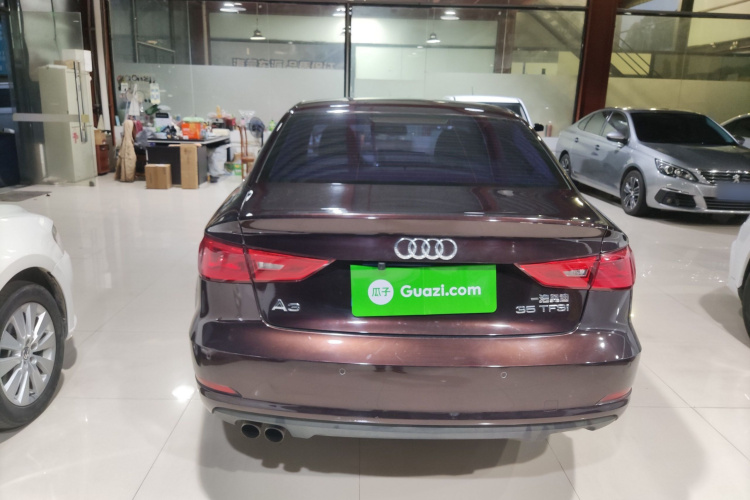 奥迪A3 2015款 Limousine 35 TFSI 百万纪念舒享型车身外观6