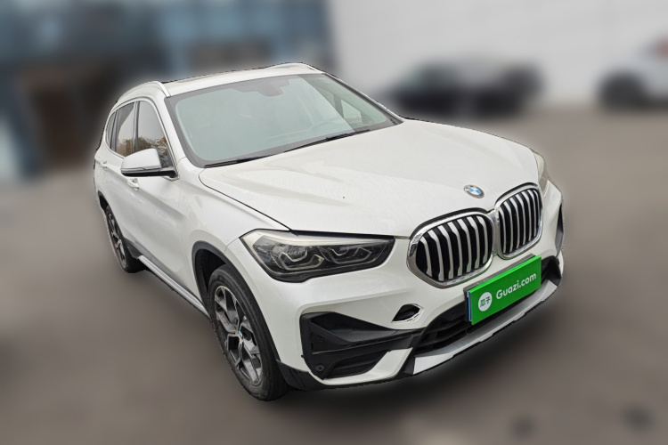 宝马X1 2021款 sDrive20Li 尊享型车身外观6002