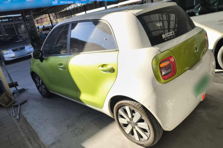 欧拉黑猫 2021款 351km 标准型车身外观4