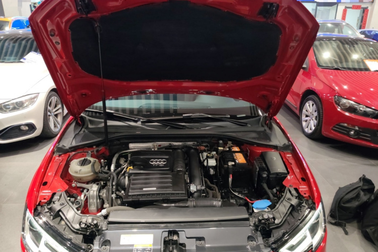 奥迪A3 2018款 30周年年型 Sportback 35 TFSI 时尚型局部细节24