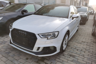 奥迪A3 2018款 30周年年型 Limousine 35 TFSI 时尚型