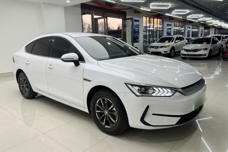 比亚迪 秦PLUS 2021款 EV 400KM 领畅版车身外观6003