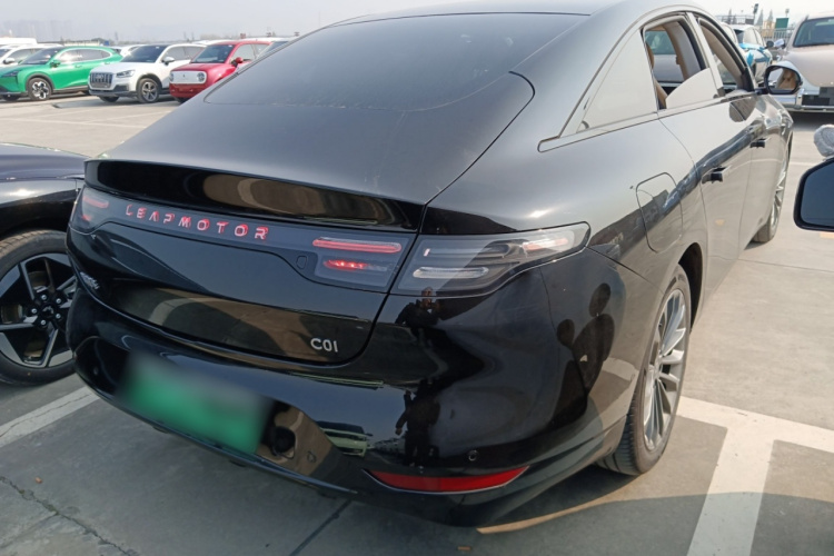 零跑汽车 零跑C01 2024款 纯电 525尊享版车身外观6005