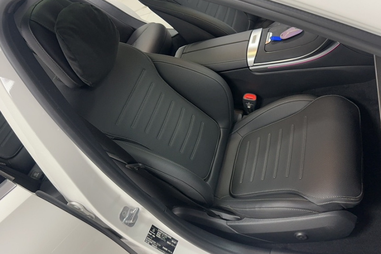 奔驰C级 2025款 C 260 L 运动版局部细节41