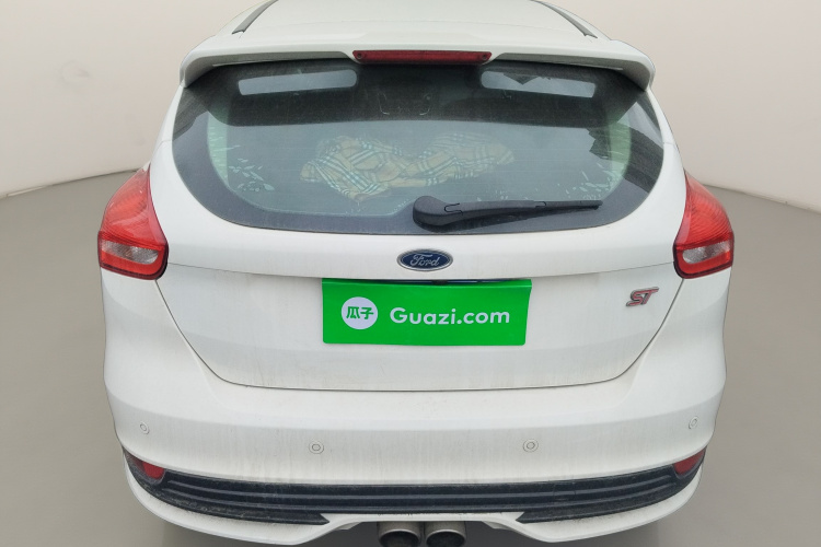 福特 福克斯 2015款 两厢 EcoBoost 180 自动运动型车身外观6