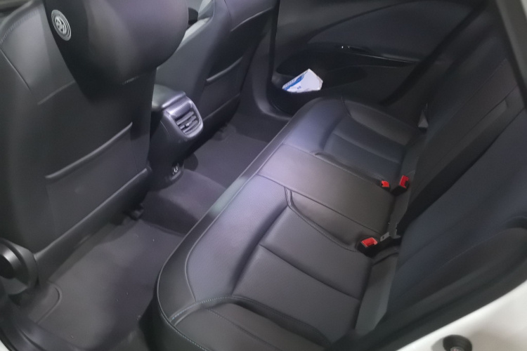 别克 微蓝6 2022款 插电混动 互联智享型中控内饰21