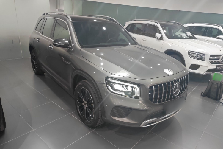 奔驰GLB 2022款 改款 GLB 200 时尚型车身外观6002