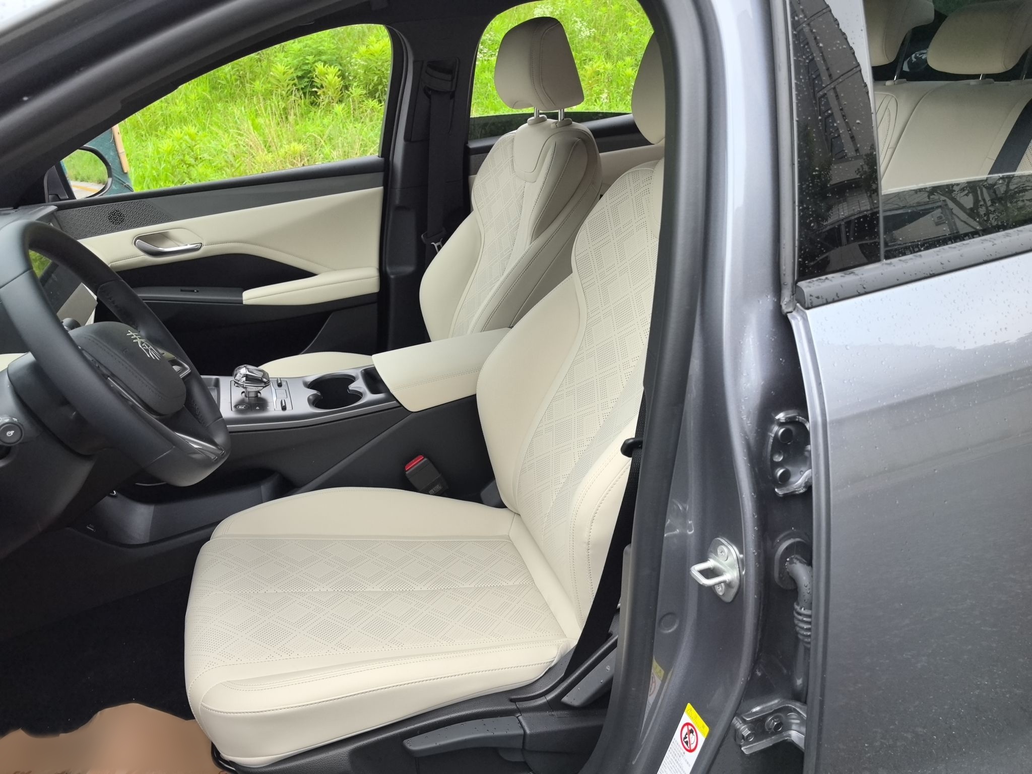 比亚迪 秦PLUS 2025款 DM-i 智驾版 55KM领先型