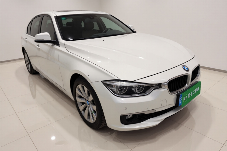 宝马3系 2017款 318Li 时尚型车身外观3