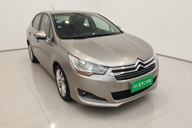 雪铁龙C4L 2014款 1.6THP 智驱版 自动劲智型车身外观3