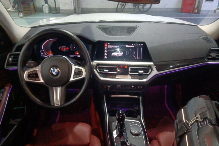 宝马3系 2022款 325Li M运动套装中控内饰12