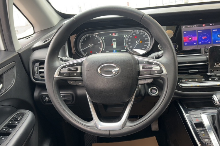 广汽传祺 传祺M6 2021款 270T DCT豪华版（七座）局部细节13