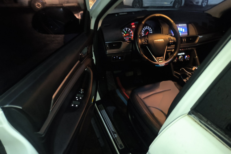哈弗H6 2018款 运动版 1.5T 自动两驱精英型 国V中控内饰20