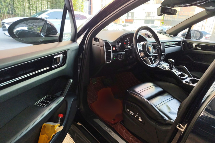 保时捷 2018款 Cayenne 3.0T中控内饰20