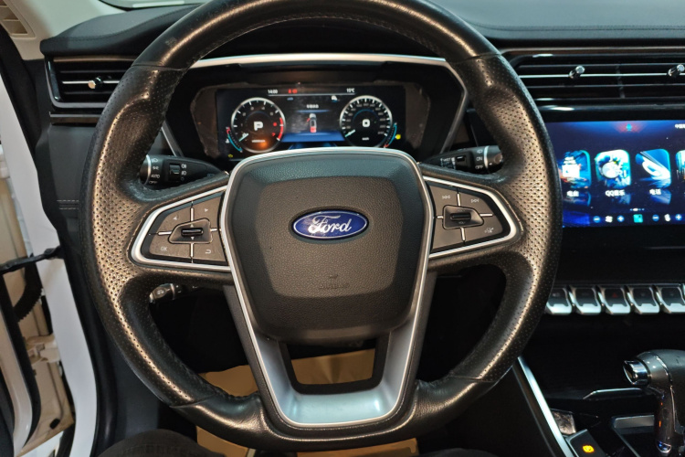 福特 领界 2019款 EcoBoost 145 CVT尊领型PLUS 国V中控内饰13