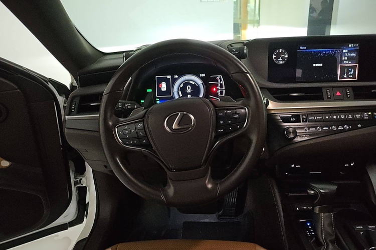 雷克萨斯ES 2020款 300h 卓越版局部细节13