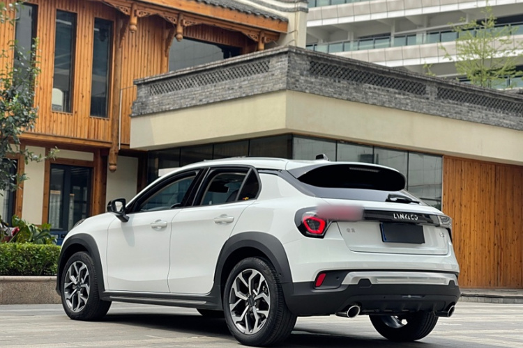 领克02 2021款 1.5TD DCT两驱劲 冠军版车身外观6007