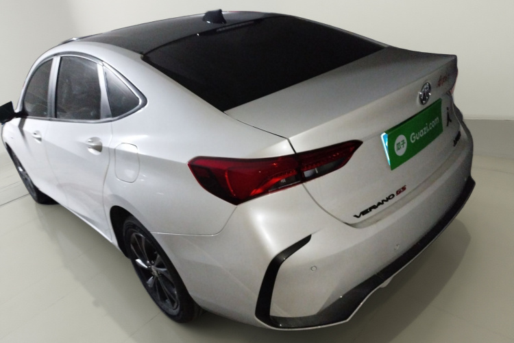 别克 威朗 2023款 Pro GS 猎风版车身外观5