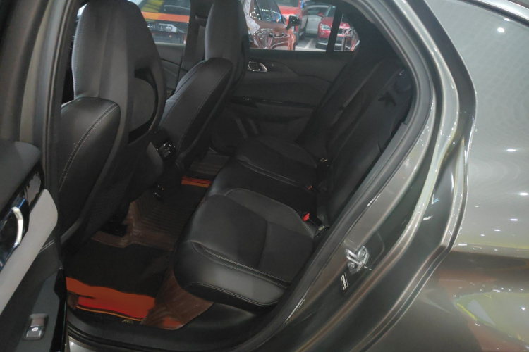 领克03 2021款 2.0TD 自动劲 冠军版中控内饰7004