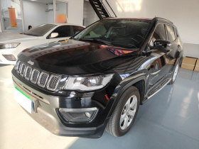 Jeep 指南者 2017款 200T 自动家享版