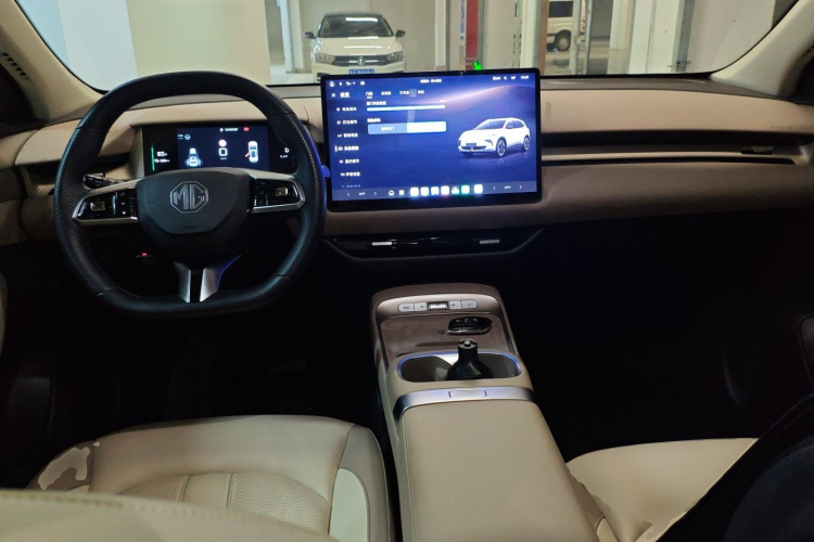 名爵 MG ES5 2025款 525max 后驱智驾版中控内饰7002