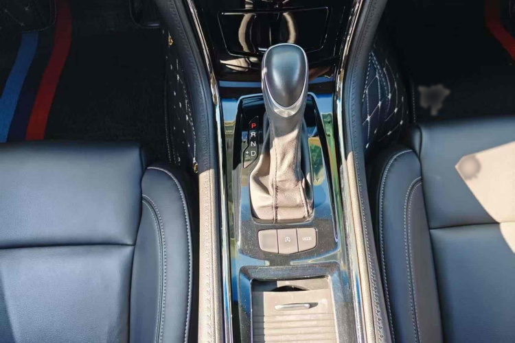 凯迪拉克ATS-L 2017款 28T 技术型中控内饰7008