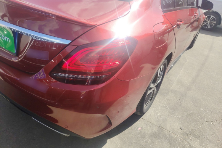 奔驰C级 2019款 C 260 运动版车身外观6006