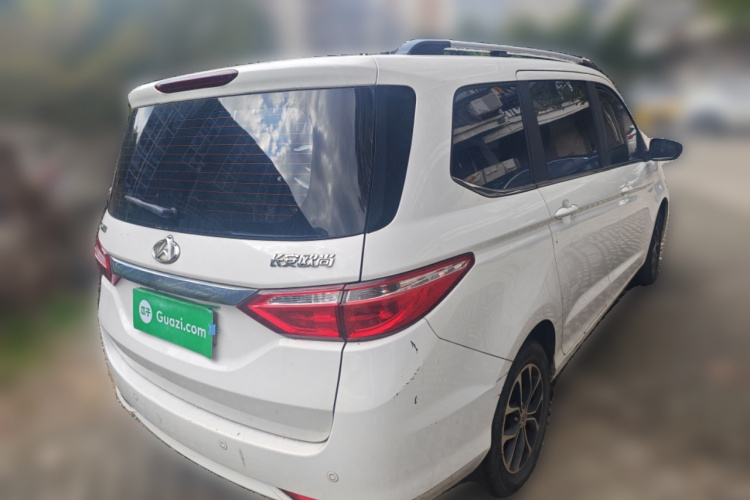 长安凯程 长安欧尚A600 2016款 1.5L 手动豪华型7座车身外观7