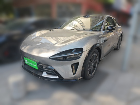 小米汽车 小米YU7 2025款 超长续航四驱Pro版