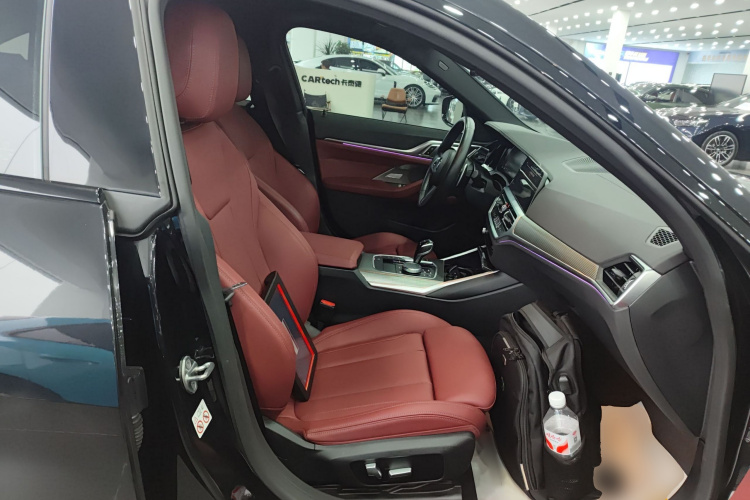 宝马4系 2022款 425i Gran Coupe M运动曜夜套装局部细节41