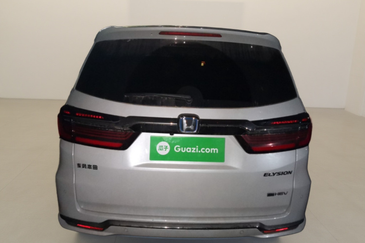 本田 艾力绅 2024款 2.0L e:HEV 豪华版车身外观6