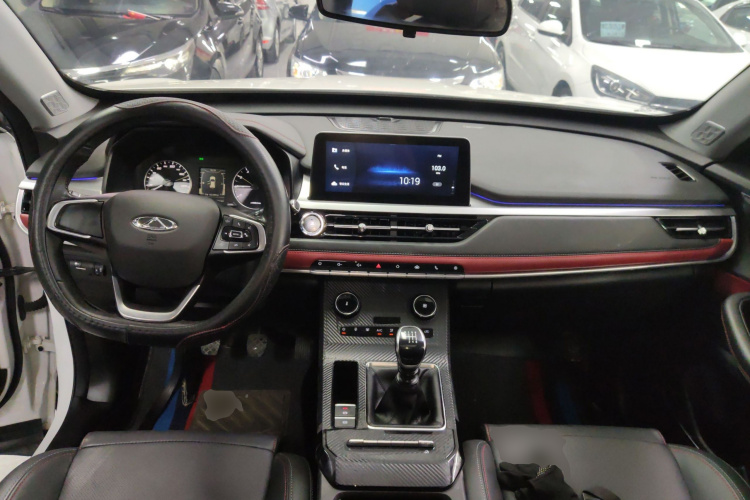 奇瑞 瑞虎7 2020款 1.5T 手动精英型中控内饰12